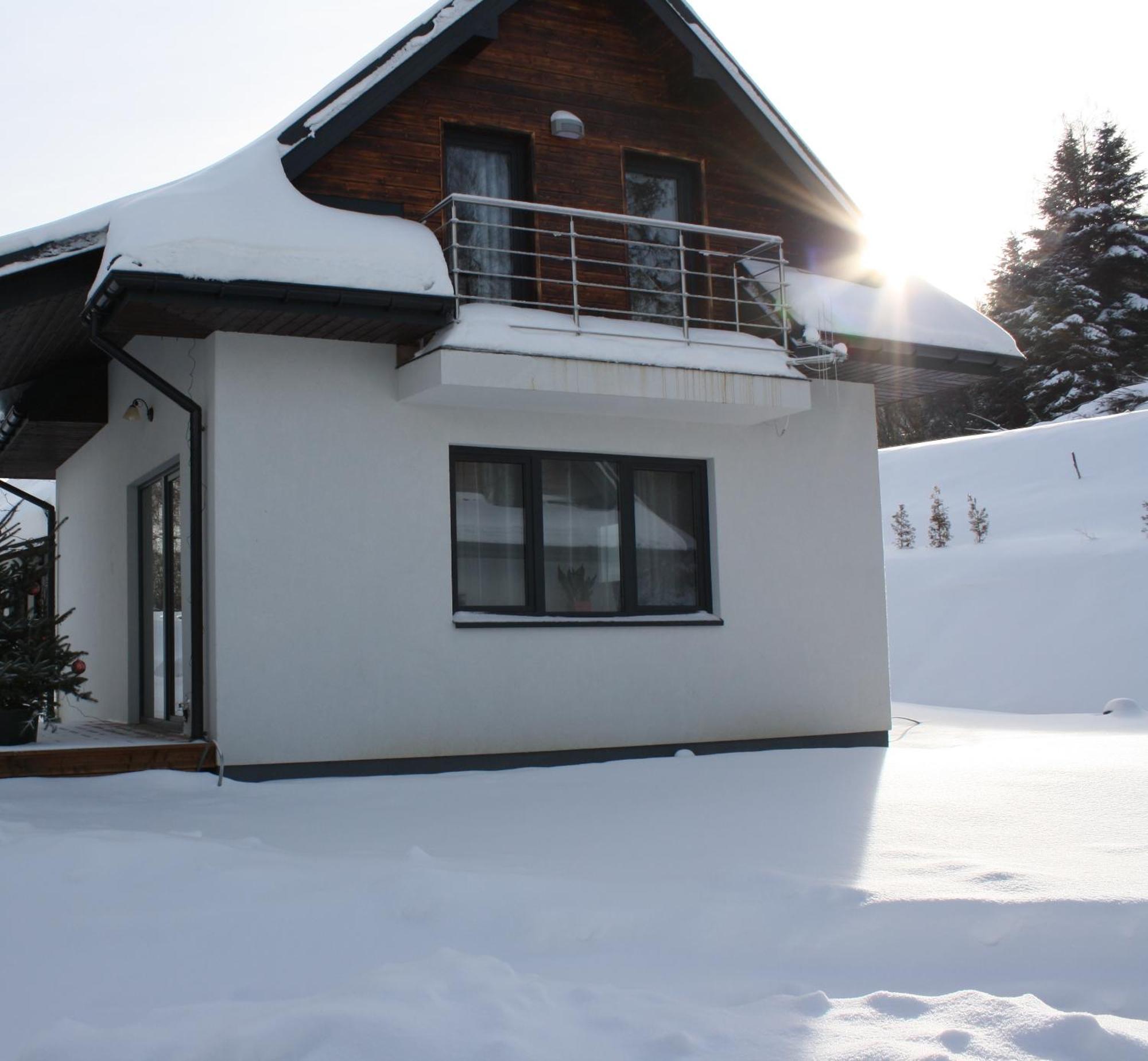 Panskiemisie Domki Caloroczne Sauna Jacuzzi Wetlina Exterior foto